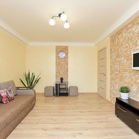 Apartment On Obolonskiy Prospect 16V Киев Экстерьер фото